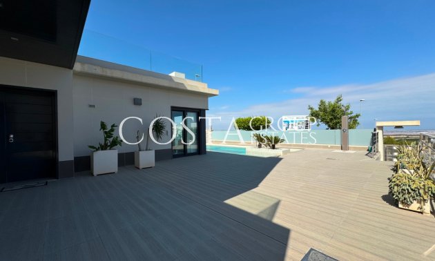 Resale - Villa -
San Miguel de Salinas - San Miguel de Salinas Centro