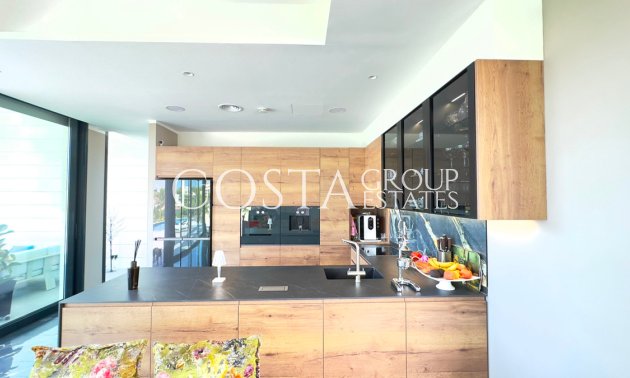 Resale - Villa -
Orihuela - Las Colinas Golf