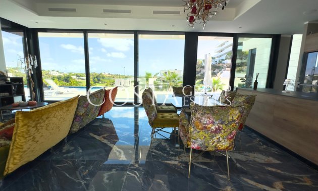 Resale - Villa -
Orihuela - Las Colinas Golf