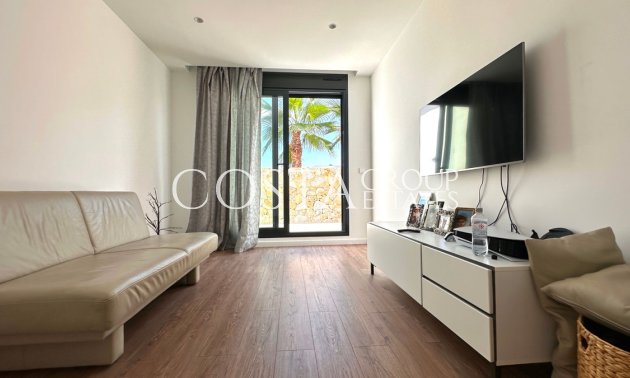 Resale - Villa -
Orihuela - Las Colinas Golf