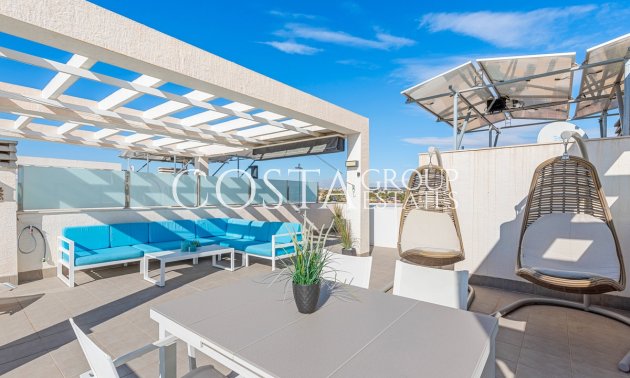 Resale - Apartments -
Urbanización El Raso