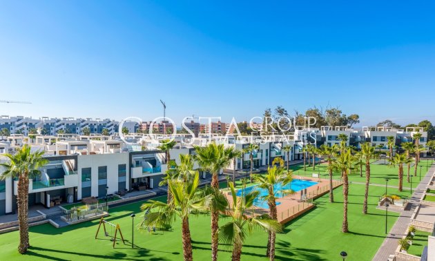 Resale - Apartments -
Urbanización El Raso