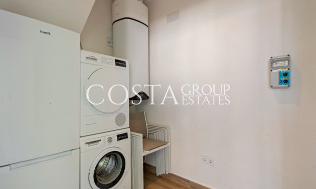 Revente - Villa -
Orihuela - Las Colinas Golf