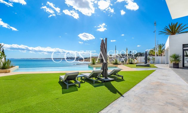 Resale - Villa -
Orihuela - Cabo Roig