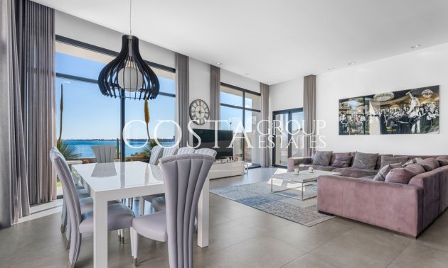 Resale - Villa -
Orihuela - Cabo Roig