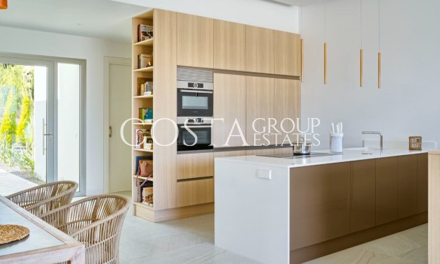 Odsprzedaż - Willa -
Orihuela - Las Colinas Golf