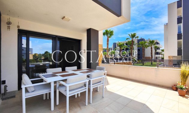 Resale - Apartments -
Orihuela - Orihuela Costa