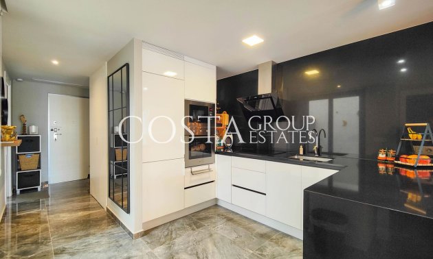 Resale - Apartments -
Orihuela - Orihuela Costa