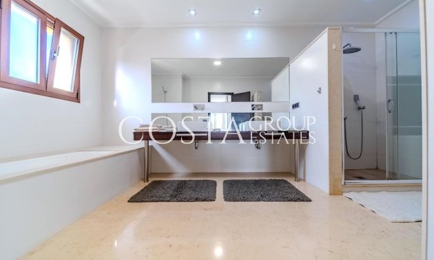 Odsprzedaż - Willa -
Orihuela - Cabo Roig