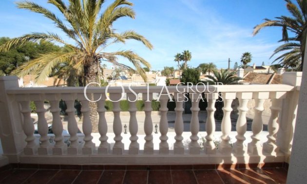 Wiederverkauf - Villa -
Orihuela - Cabo Roig