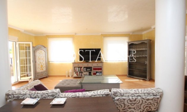 Herverkoop - Villa -
Orihuela - Cabo Roig