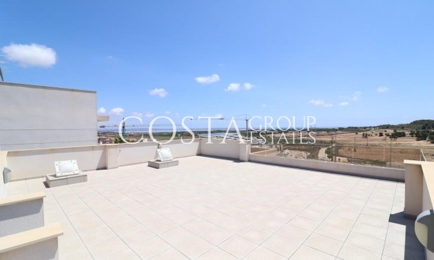 Resale - Villa -
San Miguel de Salinas - San Miguel de Salinas Centro