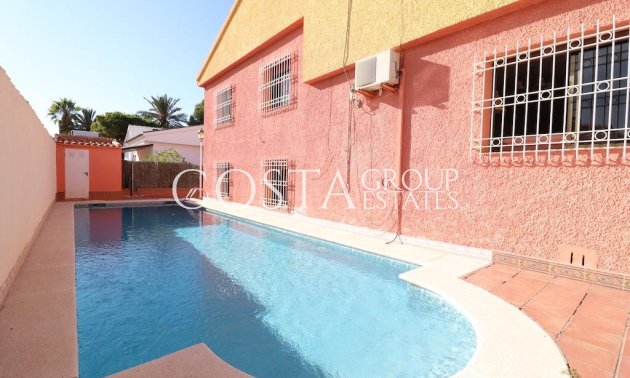 Resale - Villa -
Orihuela - Cabo Roig