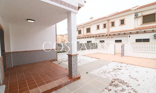 Resale - House -
San Miguel de Salinas - San Miguel de Salinas Centro