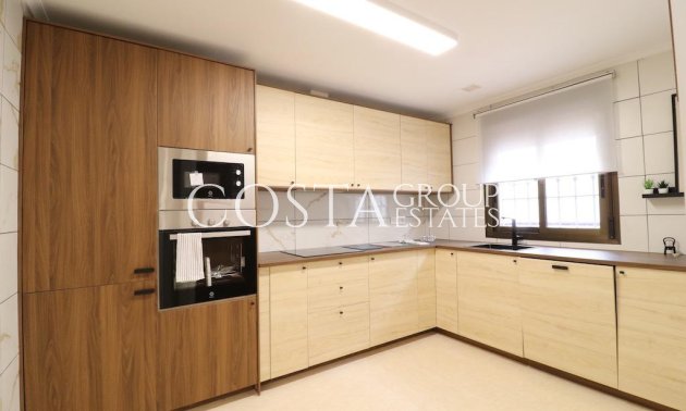 Resale - House -
San Miguel de Salinas - San Miguel de Salinas Centro