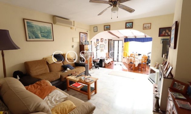 Odsprzedaż - Dom -
Orihuela - Villamartin