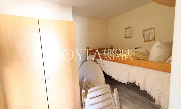 Odsprzedaż - Dom -
Orihuela - Villamartin