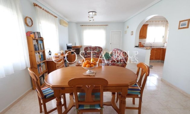 Odsprzedaż - Willa -
Orihuela - Los Balcones