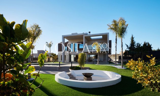 Odsprzedaż - Willa -
Molina De Segura - Molina de Segura Centro