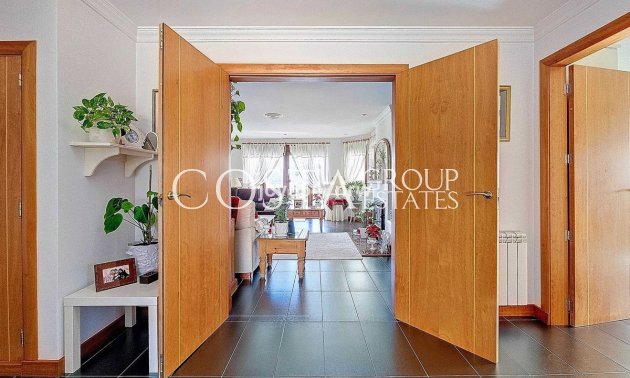 Wiederverkauf - Villa -
Pinoso - Pinoso Centro