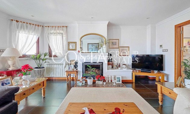 Wiederverkauf - Villa -
Pinoso - Pinoso Centro