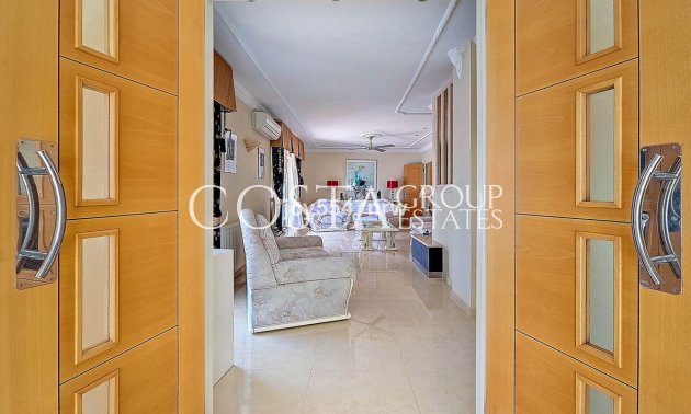 Resale - Villa -
Teulada - Moraira