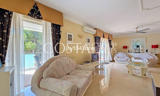 Resale - Villa -
Teulada - Moraira