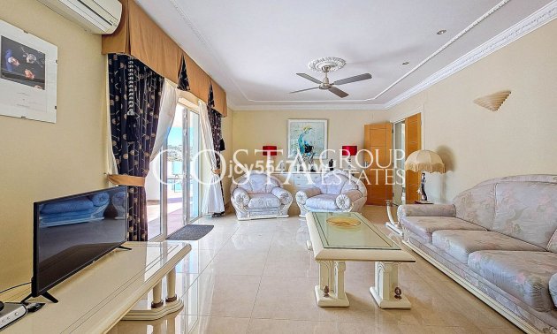 Resale - Villa -
Teulada - Moraira