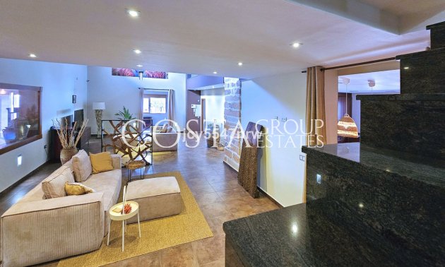 Herverkoop - Villa -
Yecla - Yecla Centro