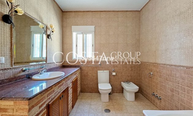 Odsprzedaż - Willa -
Fortuna - Fortuna Centro