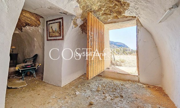 Odsprzedaż - Willa -
Fortuna - Fortuna Centro