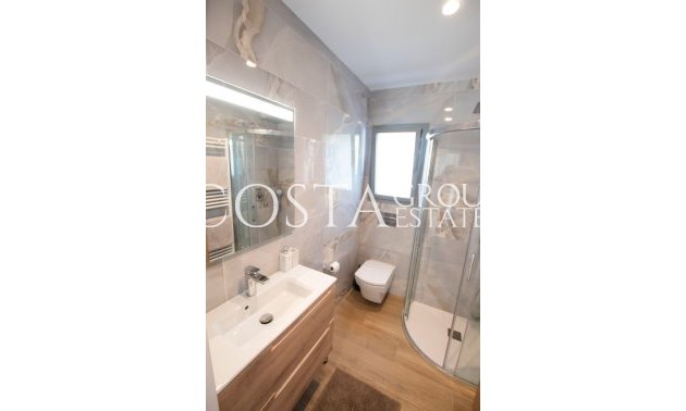 Odsprzedaż - Willa -
Benissa