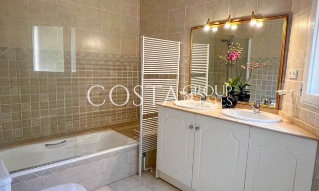 Herverkoop - Villa -
Altea - Altea Centro