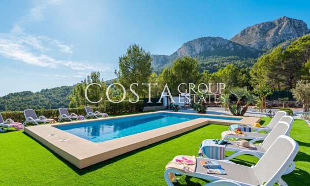 Resale - Villa -
Calpe - Calpe Centro
