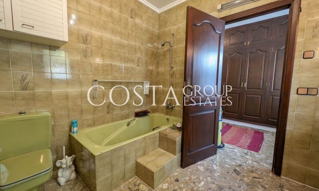 Odsprzedaż - Willa -
Calpe - Calpe Centro