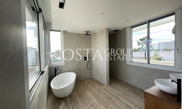 Resale - Villa -
Benissa - Benissa Centro