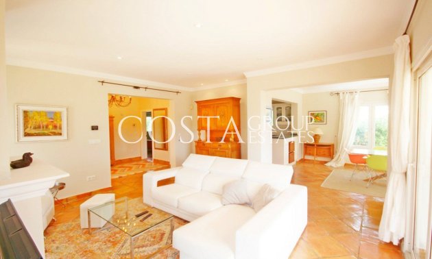 Resale - Villa -
Teulada - Moraira