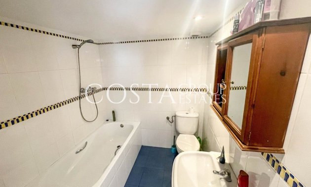 Resale - Villa -
Calpe - Calpe Centro