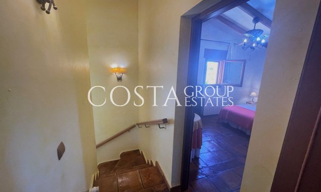 Odsprzedaż - Willa -
Calpe - Calpe Centro