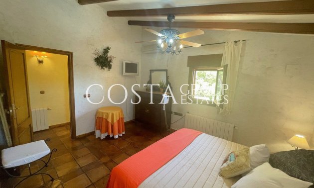 Odsprzedaż - Willa -
Calpe - Calpe Centro