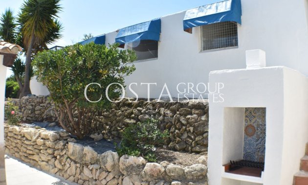 Odsprzedaż - Willa -
Teulada - Moraira