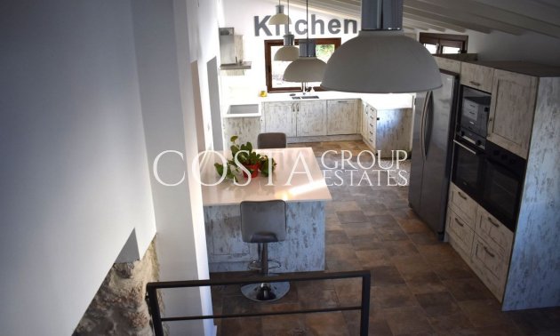 Odsprzedaż - Willa -
Teulada - Moraira