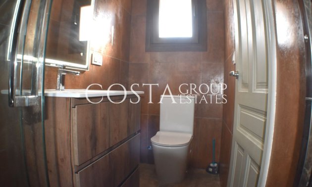 Odsprzedaż - Willa -
Teulada - Moraira