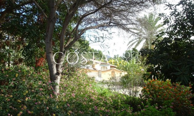 Odsprzedaż - Willa -
Teulada - Moraira