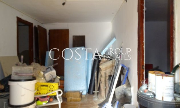 Odsprzedaż - Willa -
Teulada - Moraira