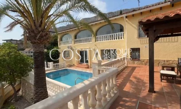 Revente - Villa -
Calpe - Calpe Centro
