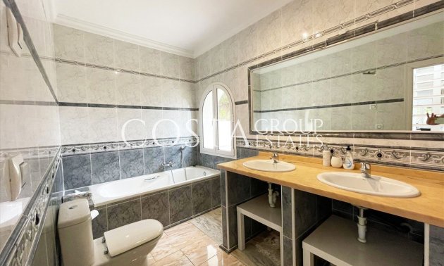 Resale - Villa -
Calpe - Calpe Centro