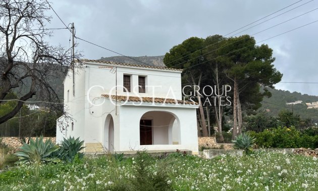 Wiederverkauf - Villa -
Novelda - Estación