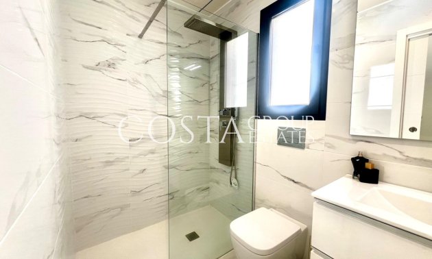 Wiederverkauf - Villa -
Torrevieja - La Siesta