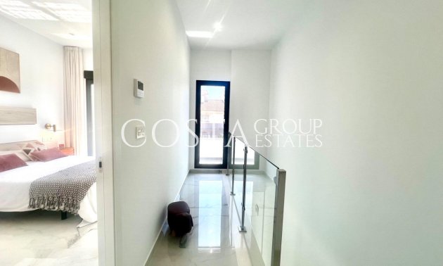 Wiederverkauf - Villa -
Torrevieja - La Siesta